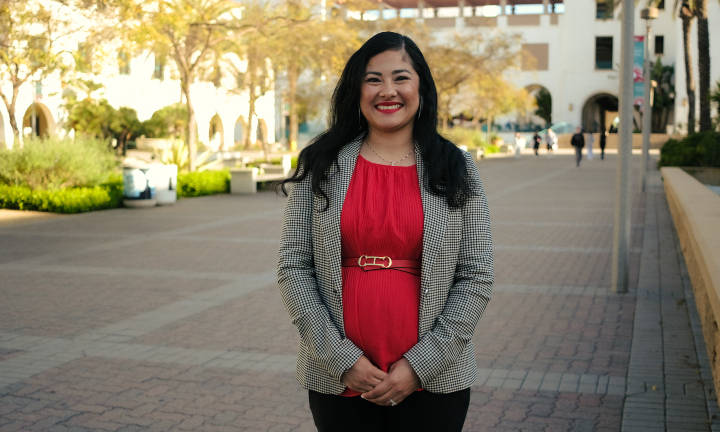 A portrait of Sandra Diaz Raudales on the SDSU campus